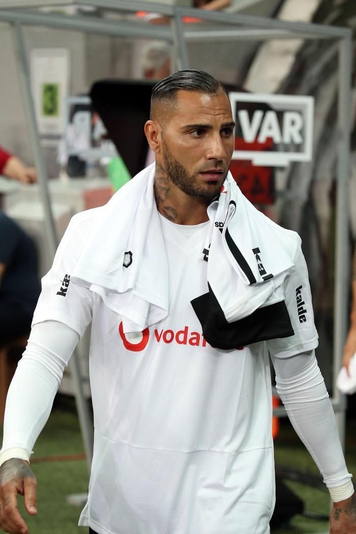 Fanatik yazarlarının Beşiktaş - Akhisar maçı yorumları