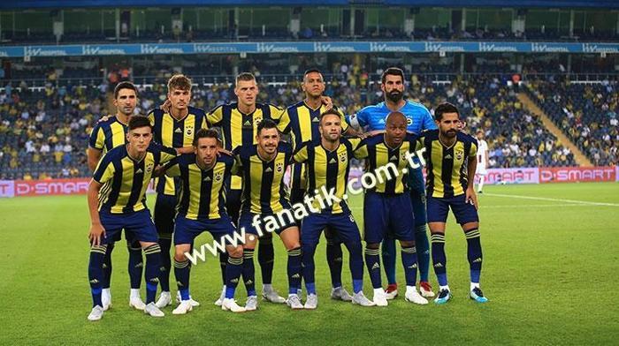 Fenerbahçe-Cagliari maçından kareler