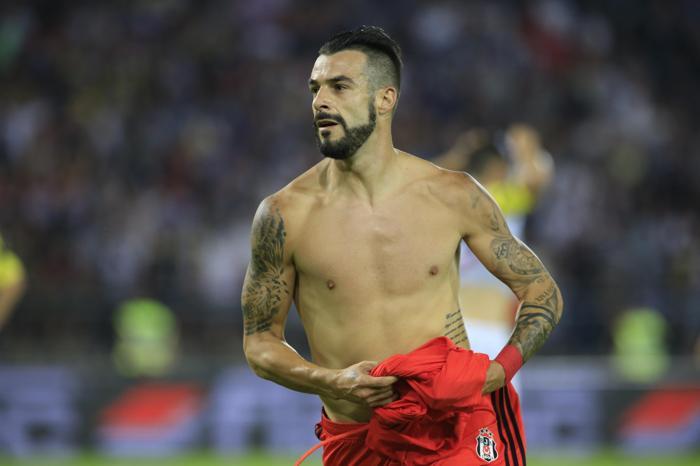 Beşiktaştan flaş Alvaro Negredo kararı