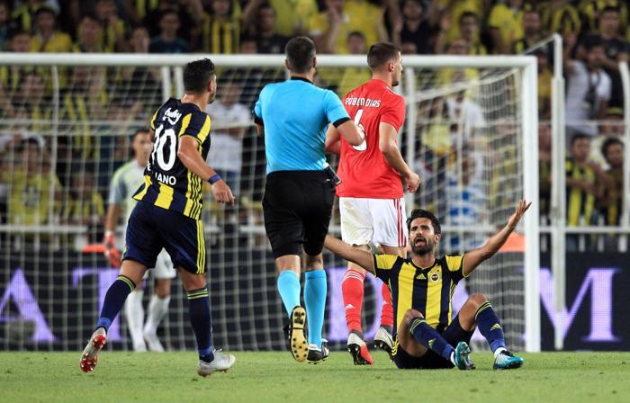 Fanatik yazarlarının Fenerbahçe - Benfica maçı yorumları