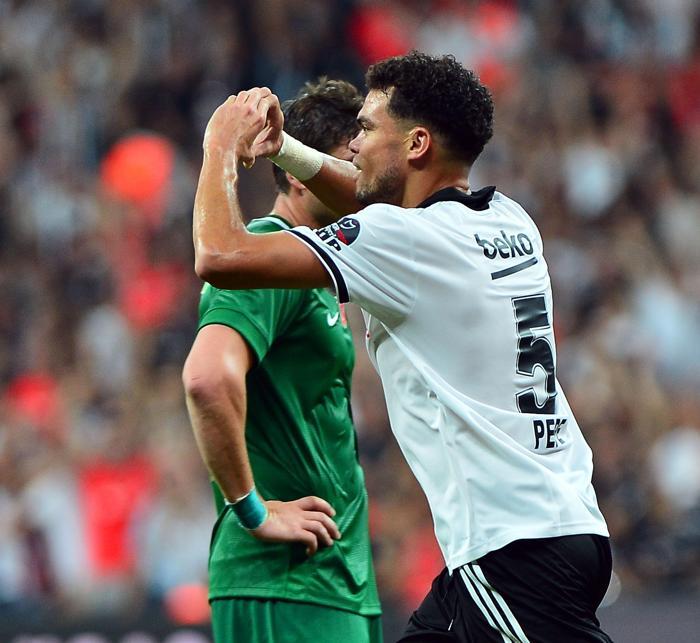 Fanatik yazarlarının Beşiktaş - Akhisar maçı yorumları