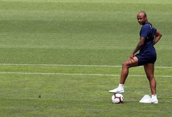 Ayew ilk idmanına çıktı Cocu ile ilk buluşma...
