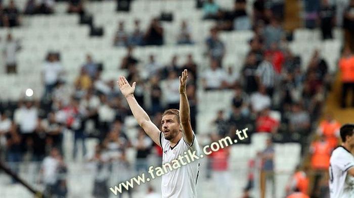 Beşiktaş-B36 Torshavn maçına damga vuran an