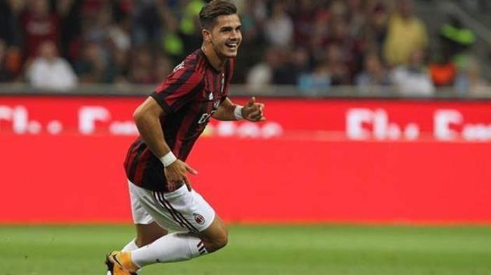 Gonzalo Higuain Milanda Andre Silva ise Galatasaraya...