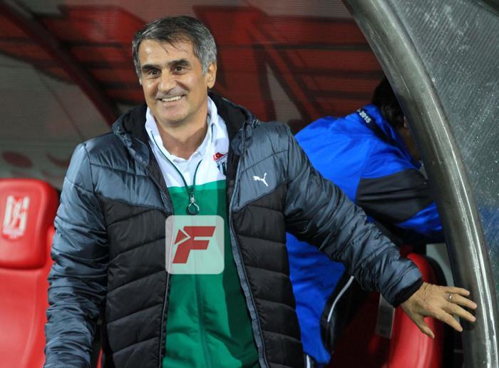 Bursasporun Şenol Güneş döneminde sattığı futbolcular