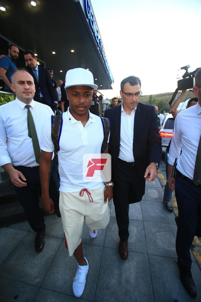 İşte Andre Ayewden ilk fotoğraflar