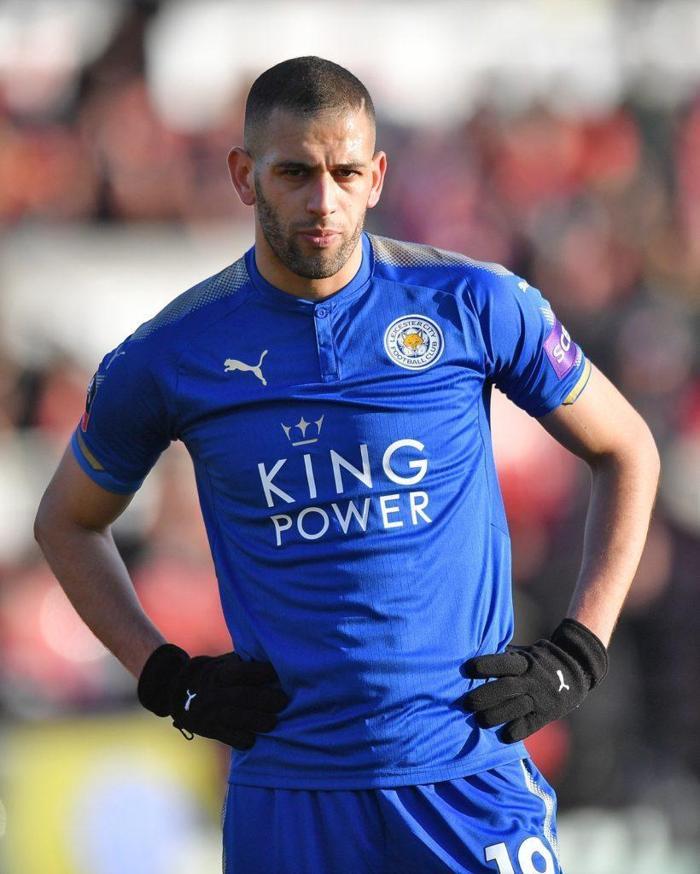 Fenerbahçeden bir bomba daha: Islam Slimani
