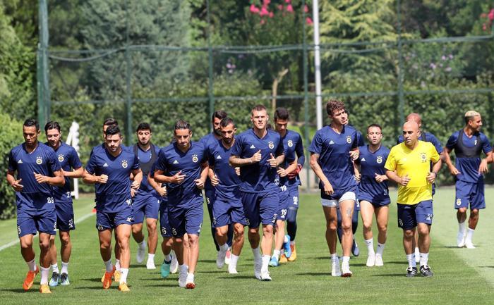 Fenerbahçede Andre Ayew ilk kez takımla birlikte çalıştı