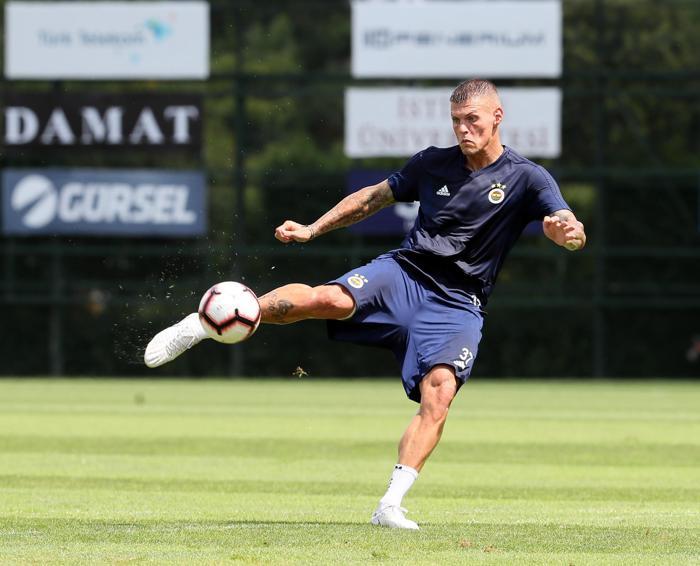 Fenerbahçede Andre Ayew ilk kez takımla birlikte çalıştı