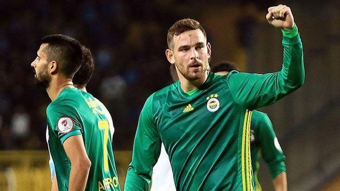 Janssen Fenerbahçeyi unutumadı