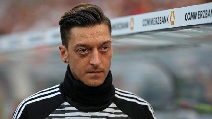 Şok detay Mesut Özil tehdit mi ediliyor