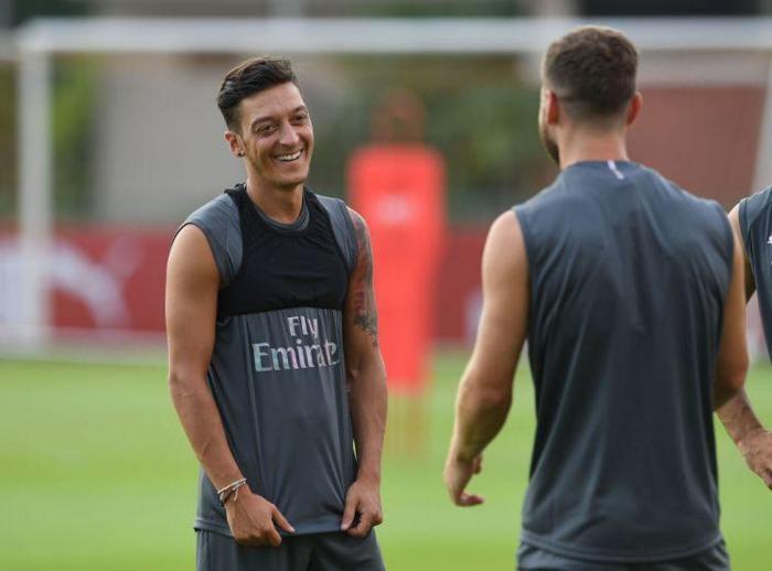 Şok detay Mesut Özil tehdit mi ediliyor