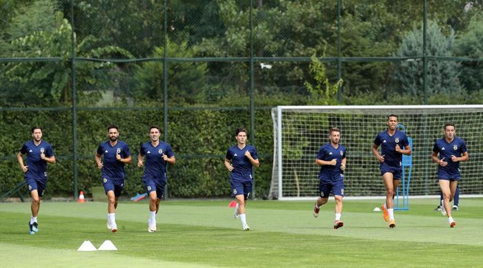 Fenerbahçede Andre Ayew ilk kez takımla birlikte çalıştı