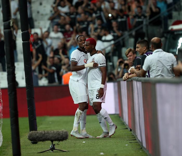 Fanatik yazarlarının Beşiktaş - LASK Linz maçı yorumları