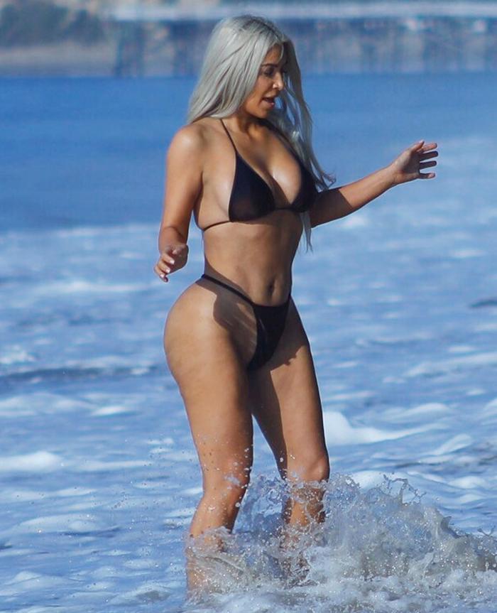 Kim Kardashian: Donald Trump aradığında çıplaktım