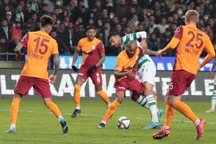 Fanatik yazarları Konyaspor - Galatasaray maçını kaleme aldı