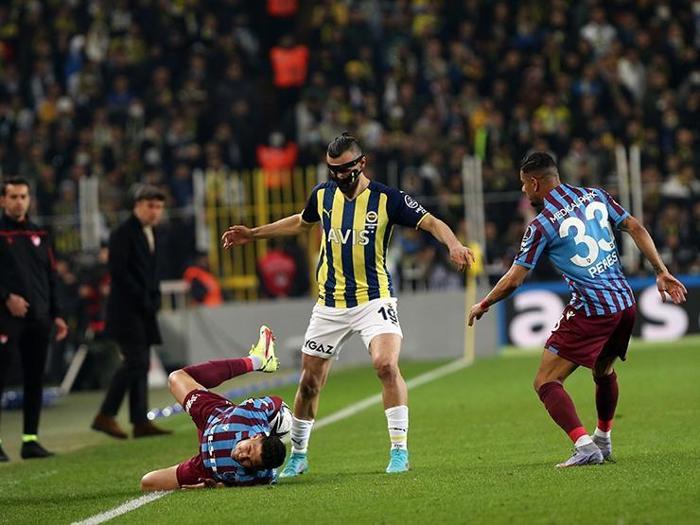 Fenerbahçe - Trabzonspor maçını Fanatik yazarları değerlendirdi