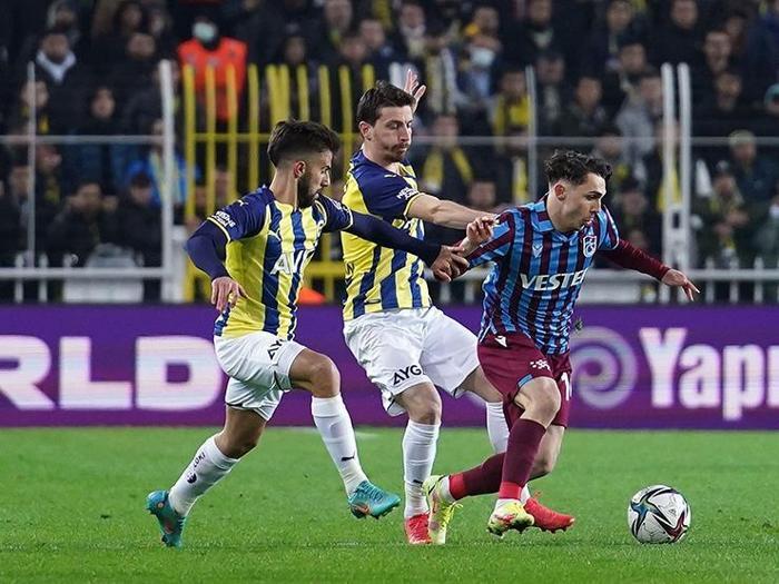 Fenerbahçe - Trabzonspor maçını Fanatik yazarları değerlendirdi