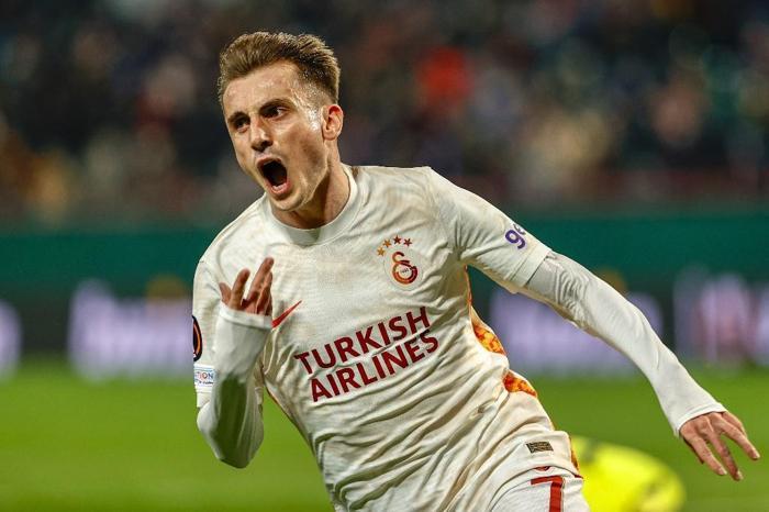 Son dakika Galatasaray haberi Kerem Aktürkoğluna teklif var mı Menajerinden açıklama geldi
