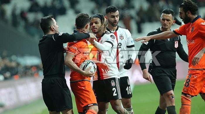 Beşiktaş-Başakşehir maçında gerilim Rosier-Atibanın ardından Trezeguet-Serdar Saatçı...