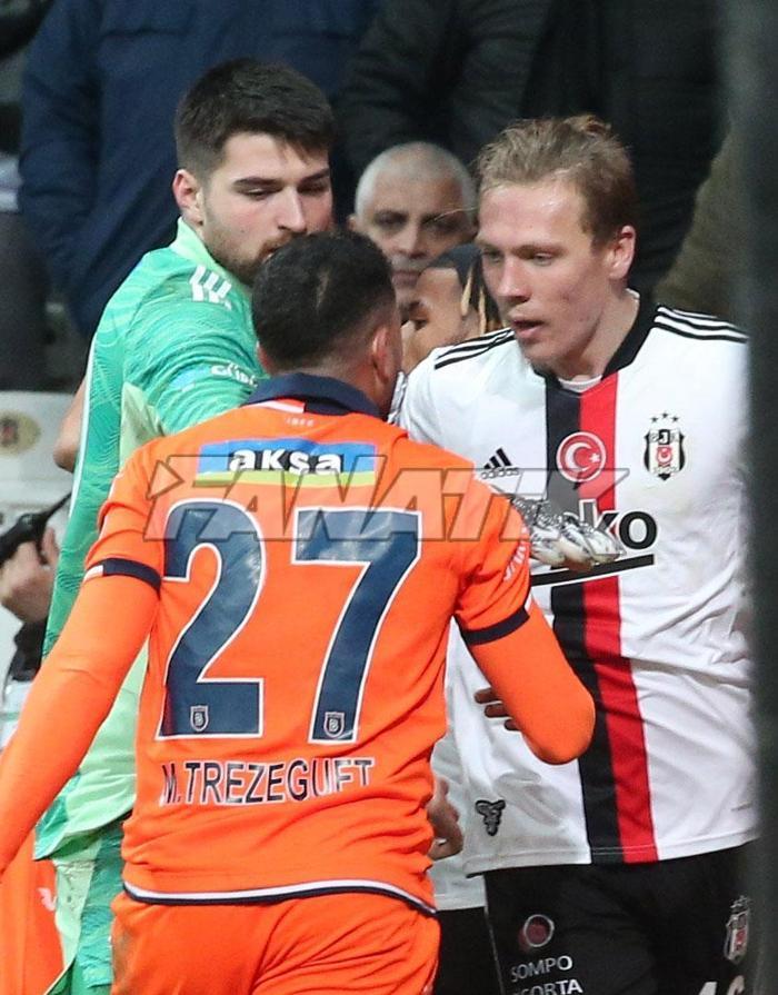 Beşiktaş-Başakşehir maçında gerilim Rosier-Atibanın ardından Trezeguet-Serdar Saatçı...