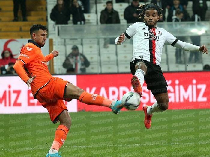 Beşiktaş - Başakşehir maçını Fanatik yazarları değerlendirdi