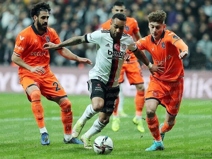 Beşiktaş - Başakşehir maçını Fanatik yazarları değerlendirdi