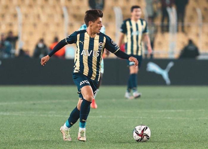 Son dakika Fenerbahçe haberi Arda Güler Alexten ötesi olur