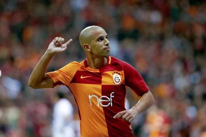 Galatasarayda bir devrin sonu Feghoulinin yeni adresi belli oluyor