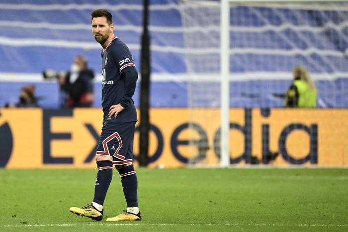 Şampiyonlar Liginin dev maçında Benzama ile Vinicius şov yaptı, Messi, Mbappe, Neymar yıkıldı