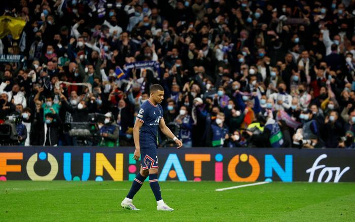 Şampiyonlar Liginin dev maçında Benzama ile Vinicius şov yaptı, Messi, Mbappe, Neymar yıkıldı