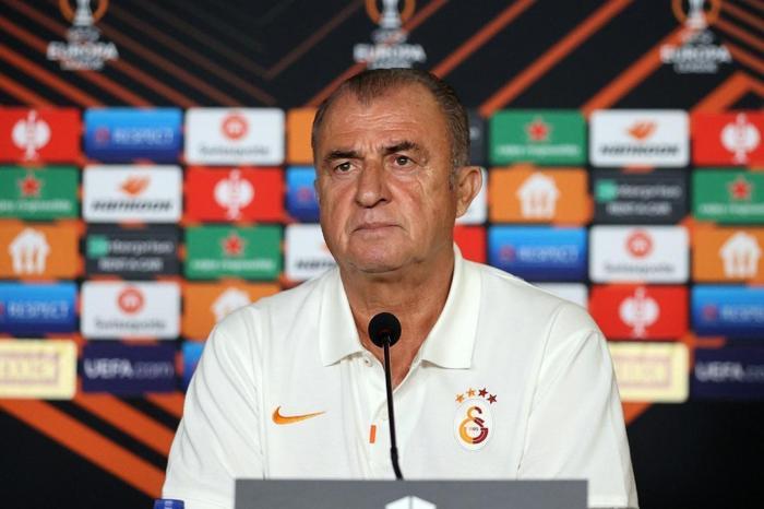 Süper Ligde birden fazla yabancı dil bilen yerli hocalar İlk sıradaki isim tam 5 dil biliyor...