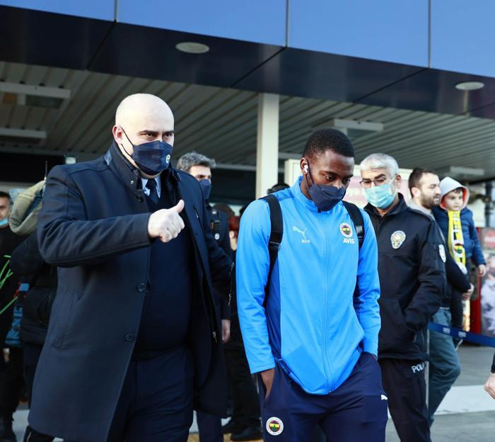 Son dakika haberi Fenerbahçenin Alanyaspor maçı muhtemel 11i...