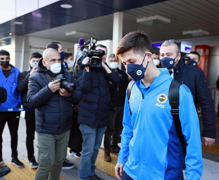 Son dakika haberi Fenerbahçenin Alanyaspor maçı muhtemel 11i...