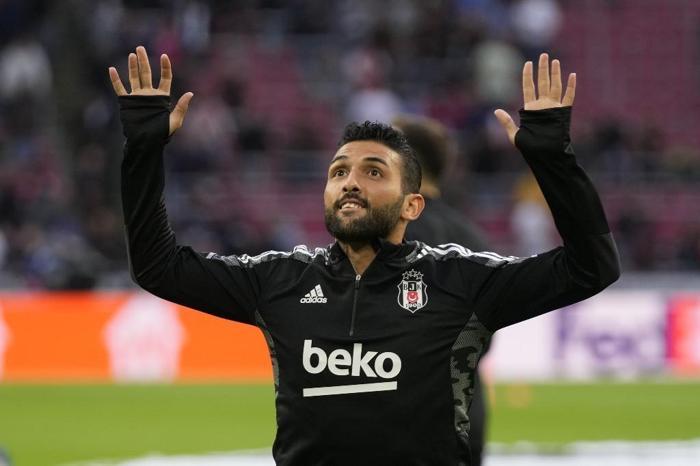 Beşiktaşın Galatasaray maçı muhtemel 11i