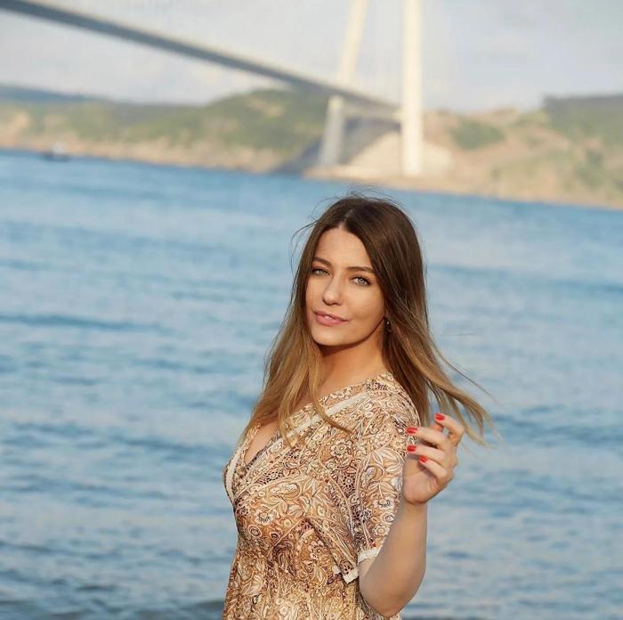 Sürpriz aşk Sera Tokdemir ve Tuncay Şanlı birlikte