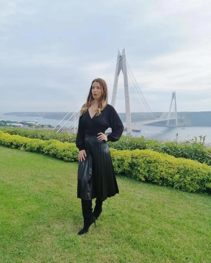 Sürpriz aşk Sera Tokdemir ve Tuncay Şanlı birlikte