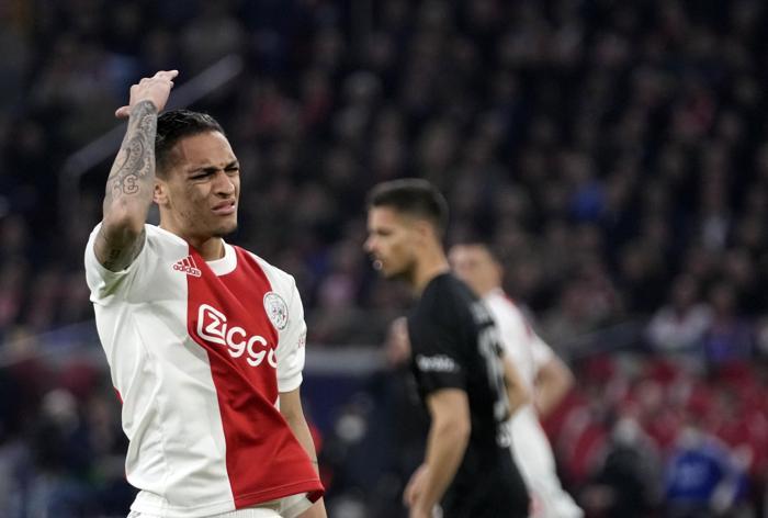 Ajax, Beşiktaşın grubundan namağlup lider çıktı, Son 16da elendi Benfica çeyrek finalde...