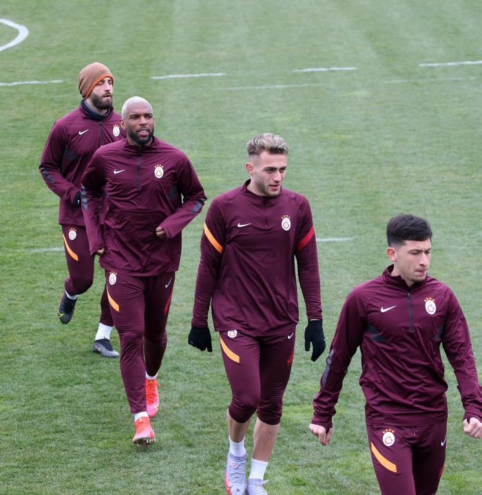 Son dakika Galatasarayın Barcelona 11i... Torrent kararını verdi