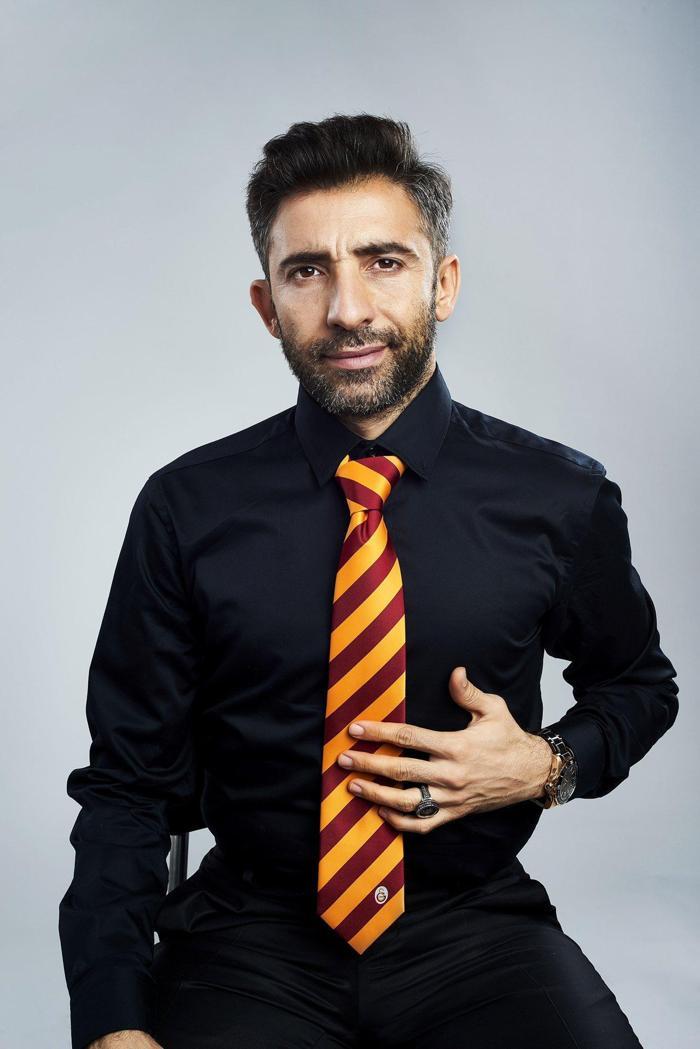 İşte ünlülerin Galatasaray - Barcelona maçı tahminleri