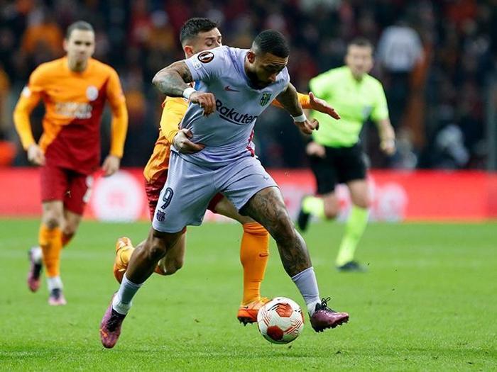 Galatasaray Barcelonaya kaybetti Fanatik yazarları bu maçı değerlendirdi