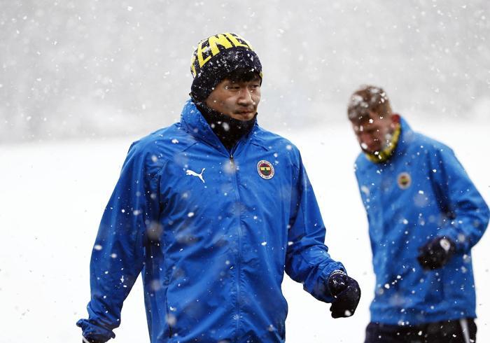 Son dakika haberi Fenerbahçenin Konyaspor maçı muhtemel 11i...