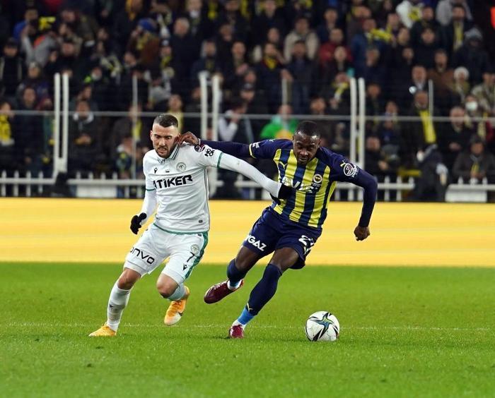 Kim tutar Fenerbahçeyi Fenerbahçe - Konyaspor maçını Fanatik yazarları değerlendirdi