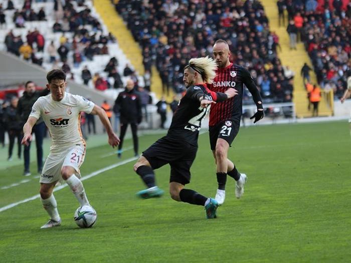 Ne yapsa fayda etmeyecek Gaziantep FK - Galatasaray maçını Fanatik yazarları değerlendirdi