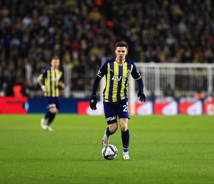 Fenerbahçenin dikkat çeken performansı Otoriteler ne yazdı