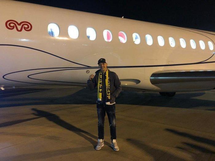 Fenerbahçede Mesut Özilin gelişi rüya gibi oldu Şimdi ise kadro dışı