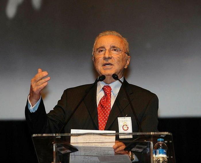 Son dakika: Ünal Aysal, Galatasaray başkan adayı olacak mı