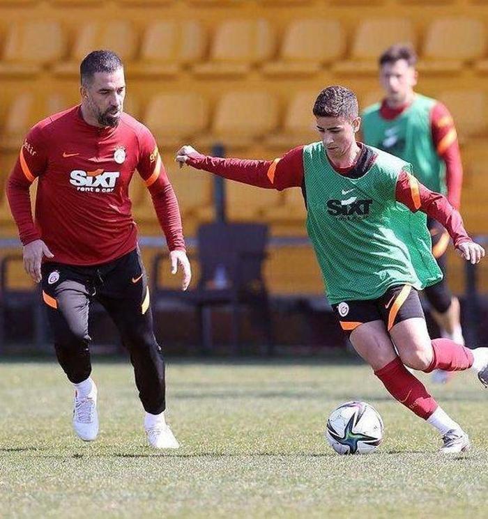 Hasan Şaşın oğlu Yusuf Deniz Şaş Galatasaray A Takımına karşı forma giydi