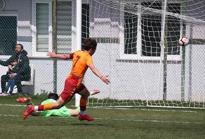 Domenec Torrent Galatasaray - Trabzonspor U19 maçını izledi