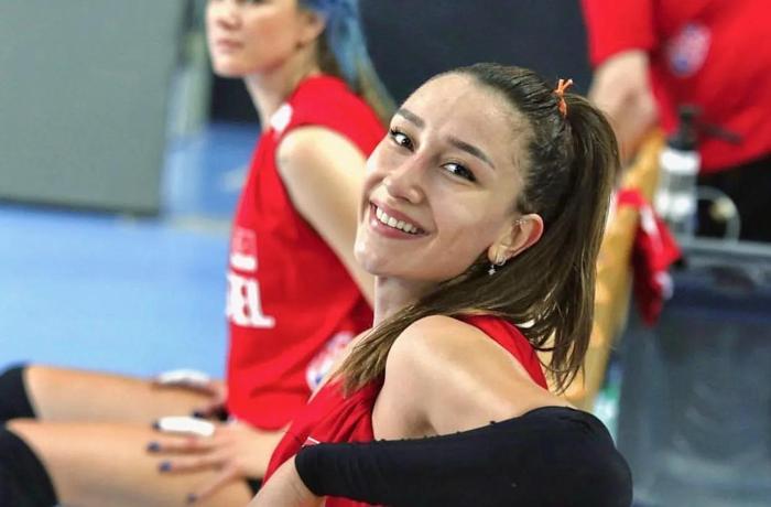 Kanadalı rapçi, Hande Baladın için şarkı yaptı